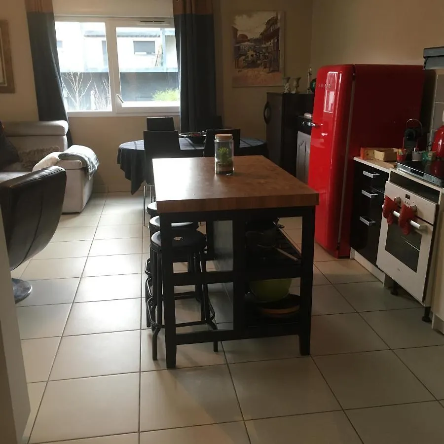Balma Vidailhan-Logement 4 Personnes-Parking - Petit Dejeuner-Balcon-Wifi